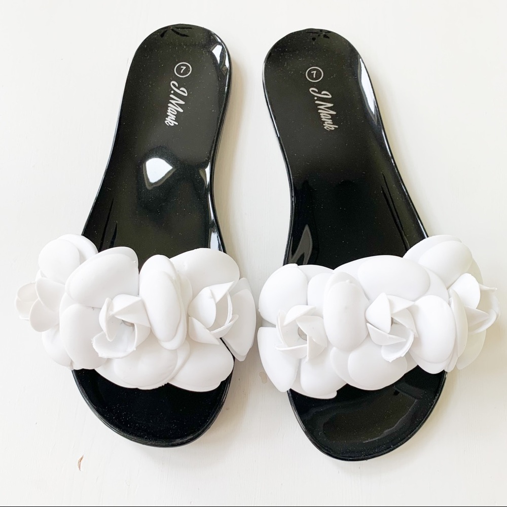 J.Mark Black Floral Jelly Sandal Jelly-07